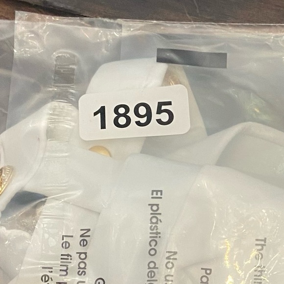 New! Monica Hansen beachwear MHB rich and fab bikini TOP white 1895 - Picture 7 of 13